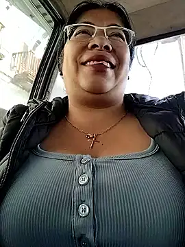   valentina18 online show from November 22, 1:21 pm