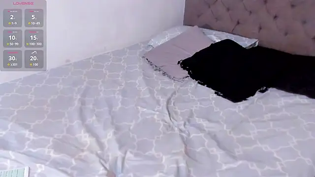 ashantib19 online show from June 16, 4:26 am