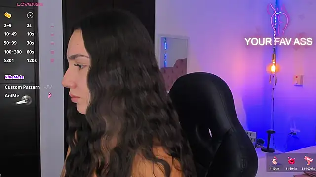 ava blue online show from January 4, 7:34 pm