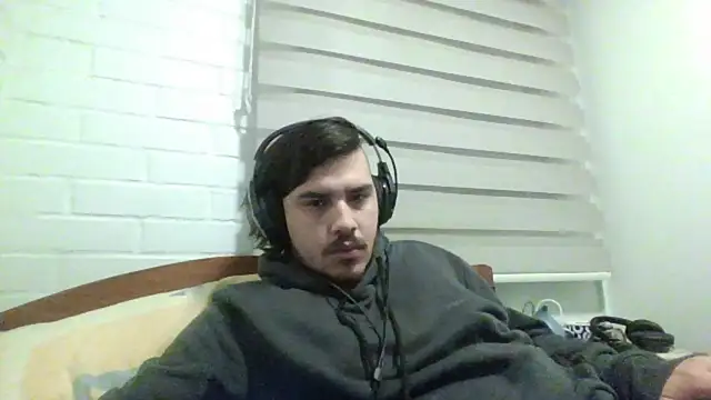 hung weeb online show from May 11, 2:39 am