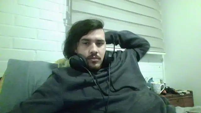 hung weeb online show from May 13, 4:43 am
