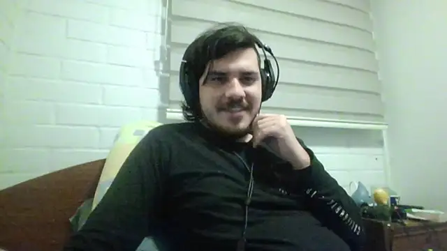 hung weeb online show from May 25, 5:13 am