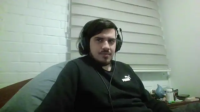 hung weeb online show from May 29, 5:16 am