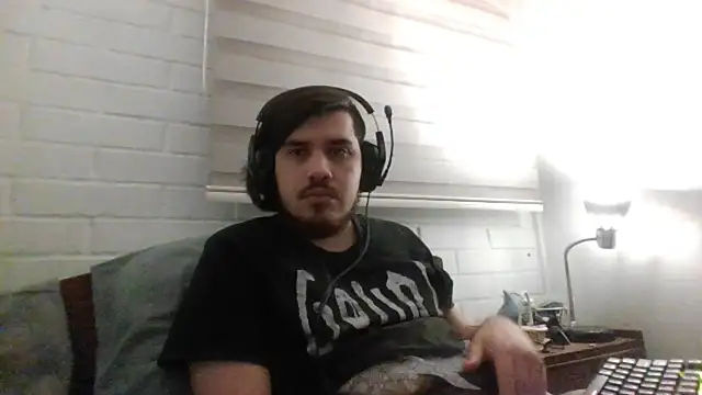 hung weeb online show from June 8, 1:39 am