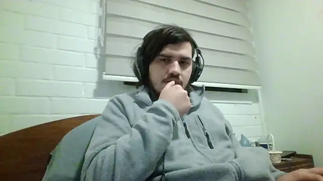 hung weeb online show from June 15, 1:19 am