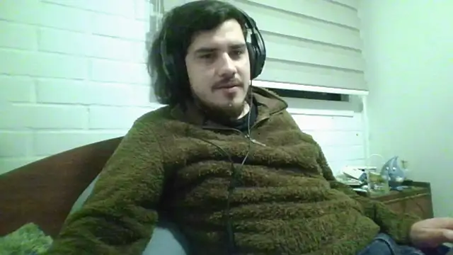 hung weeb online show from July 28, 4:08 am