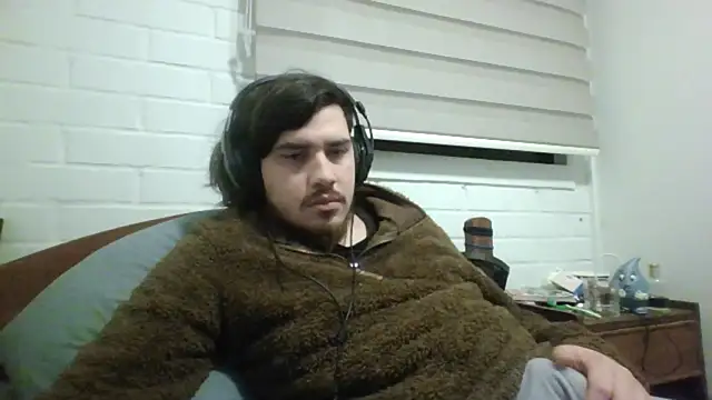 hung weeb online show from July 29, 2:10 am