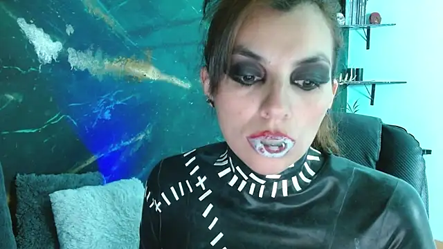 Snapshot of julieth_sex1 chatting on February 26, 4:44 am julieth sex1 online show from February 26, 4:44 am