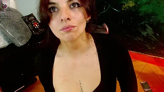 Snapshot of julieth_sex1 chatting on March 30, 12:39 pm julieth sex1 online show from March 30, 12:39 pm