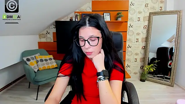 Snapshot of EmillyTaylor chatting on January 20, 7:25 am EmillyTaylor online show from January 20, 7:25 am