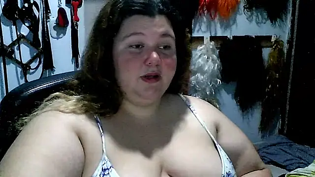 squirt322bbw online show from February 2, 3:49 pm