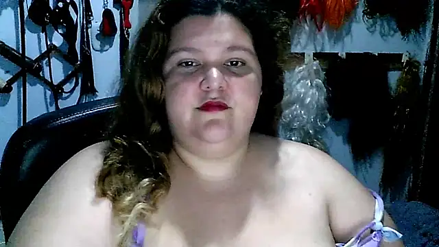 squirt322bbw online show from February 3, 6:28 pm