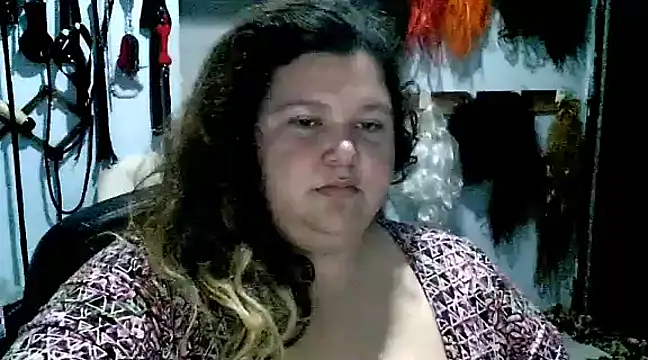 squirt322bbw online show from February 24, 9:20 pm