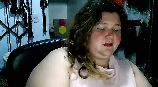 squirt322bbw online show from March 13, 7:39 pm
