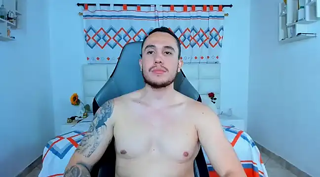 Snapshot of juan__jimenez chatting on December 11, 2:09 am juan jimenez online show from December 11, 2:09 am