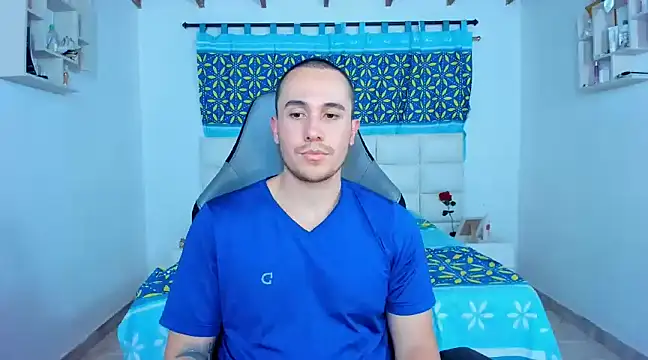 Snapshot of juan__jimenez chatting on February 8, 2:26 am juan jimenez online show from February 8, 2:26 am