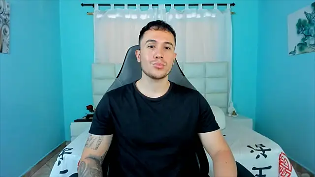 Snapshot of juan__jimenez chatting on September 9, 3:00 pm juan jimenez online show from September 9, 3:00 pm