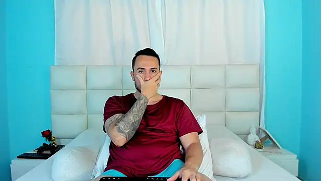 juan  jimenez online show from October 14, 7:47 pm