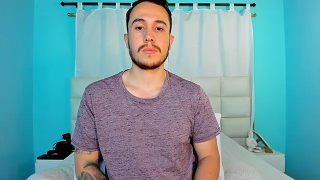 juan  jimenez online show from December 4, 11:46 pm