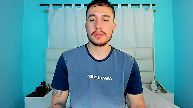 juan  jimenez online show from December 14, 10:25 pm