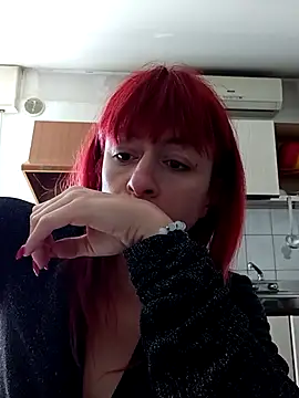 Snapshot of Annarella_Pika chatting on May 11, 12:44 pm Annarella Pika online show from May 11, 12:44 pm