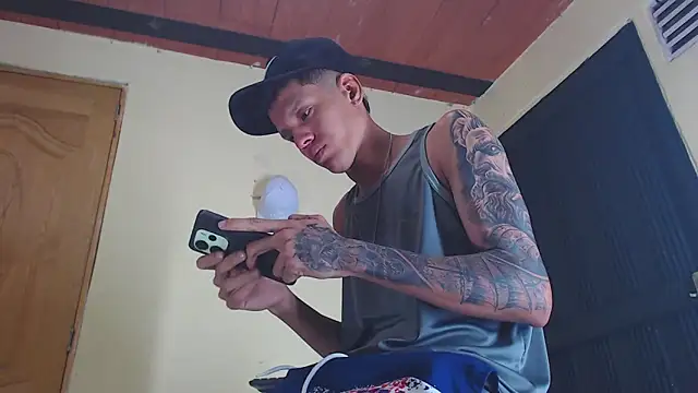 GaboReyes online show from October 1, 3:56 am