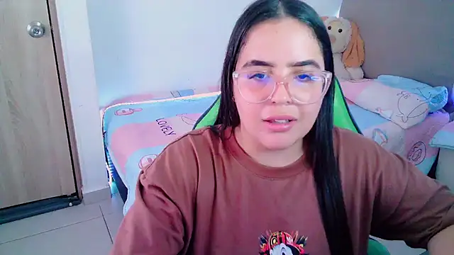  alicia z online show from February 5, 12:20 am