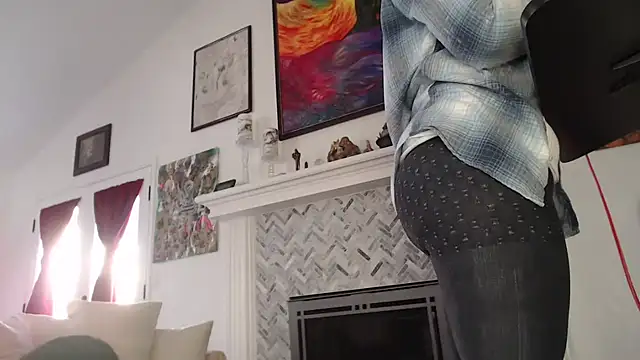 AuroraWillows online show from February 20, 3:19 pm