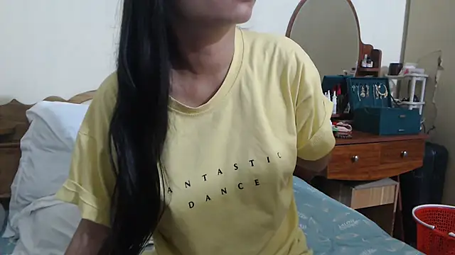 Snapshot of Beauty_Asian_Tina chatting on October 4, 8:29 pm Beauty Asian Tina online show from October 4, 8:29 pm