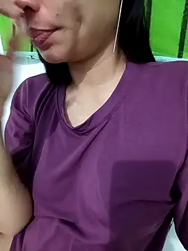 Snapshot of Beauty_Asian_Tina chatting on November 12, 8:30 pm Beauty Asian Tina online show from November 12, 8:30 pm