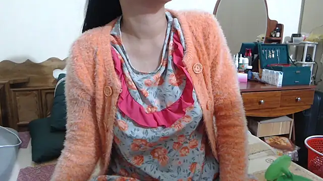 Snapshot of Beauty_Asian_Tina chatting on November 20, 10:09 pm Beauty Asian Tina online show from November 20, 10:09 pm