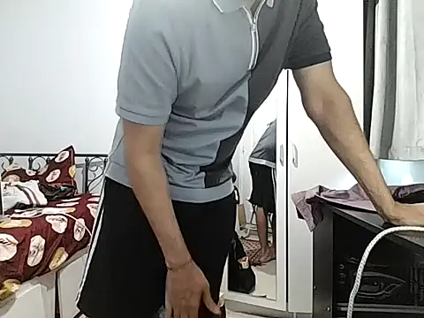 desihardlover online show from February 7, 2:43 pm