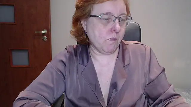 Snapshot of JoannaAndNeighbour chatting on March 21, 5:02 pm JoannaAndNeighbour online show from March 21, 5:02 pm
