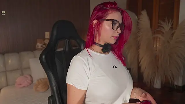 Snapshot of KateOwens chatting on May 11, 10:43 am KateOwens online show from May 11, 10:43 am