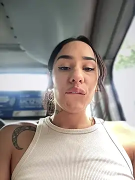   IRIS   online show from December 12, 5:04 pm