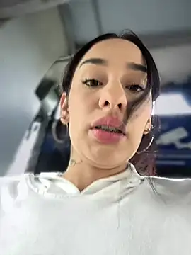   IRIS   online show from January 4, 3:07 pm