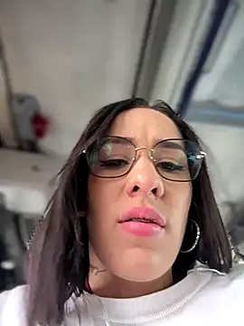   IRIS   online show from September 19, 2:18 pm