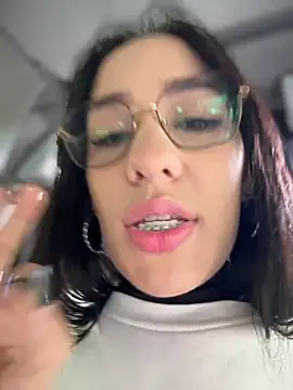   IRIS   online show from October 10, 3:44 pm