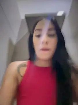 Snapshot of __IRIS__ chatting on April 22, 3:24 pm IRIS online show from April 22, 3:24 pm