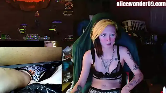 alicewonder09 online show from December 27, 4:15 am