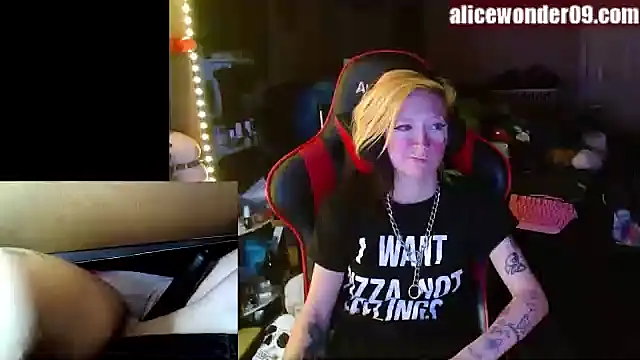 alicewonder09 online show from December 29, 5:10 am