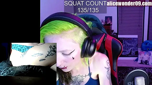 alicewonder09 online show from October 15, 4:45 am