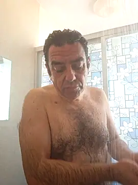 FernandoReuterG online show from December 5, 2:14 pm