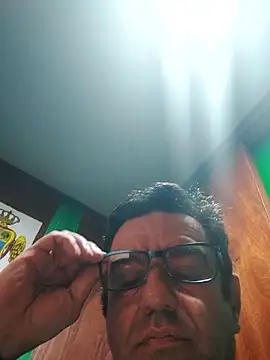 FernandoReuterG online show from January 15, 1:05 pm