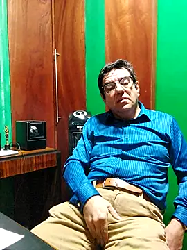 FernandoReuterG online show from January 18, 1:20 am