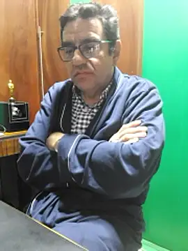 FernandoReuterG online show from January 19, 2:15 am