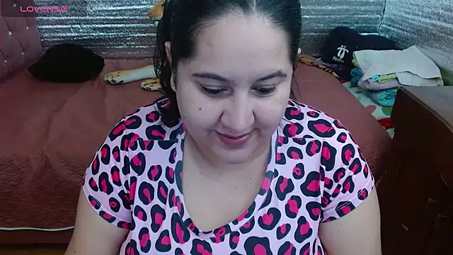 EMILY-NESSA online show from September 23, 1:58 pm