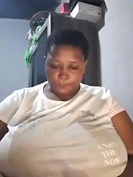Sexy-queen99xx online show from June 24, 5:56 pm