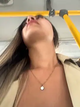 Snapshot of alana_69 chatting on December 18, 6:57 pm alana 69 online show from December 18, 6:57 pm