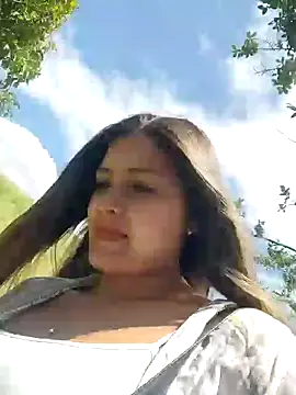 Snapshot of alana_69 chatting on February 1, 4:33 pm alana 69 online show from February 1, 4:33 pm